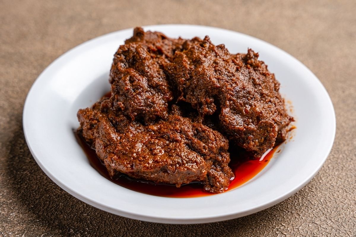 Kuliner Legendaris Sumatera, dari Rendang Minang hingga Pempek Palembang