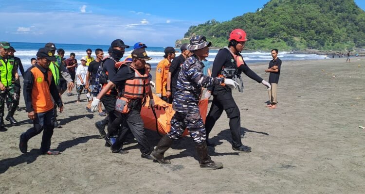 Pantai Suwuk
