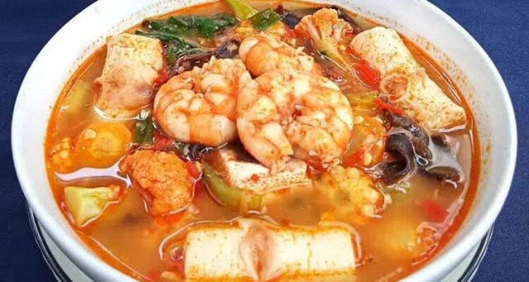 Resep Tomyam Rumahan, Kuah Asam Pedas Segar yang Bikin Meja Makan Lebih Hidup